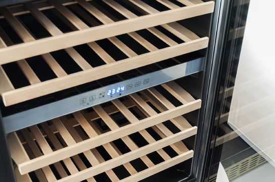 Ψυγείο Κρασιών - K 64750 ElfAD